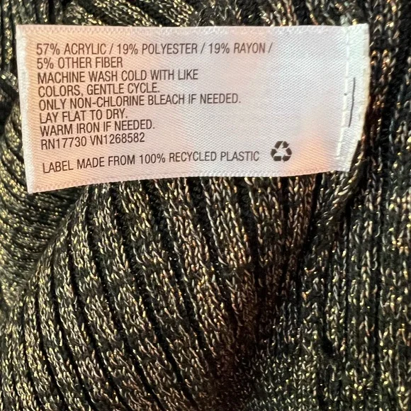 Ava & Viv Sweater - Picture 6 of 7